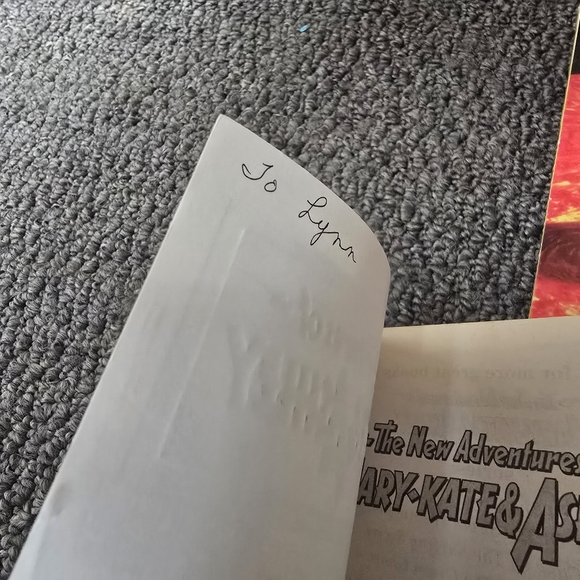 The Adventures Of Mary-Kate & Ashley Olsen Paperback Books Lot Of 5 - Picture 11 of 13